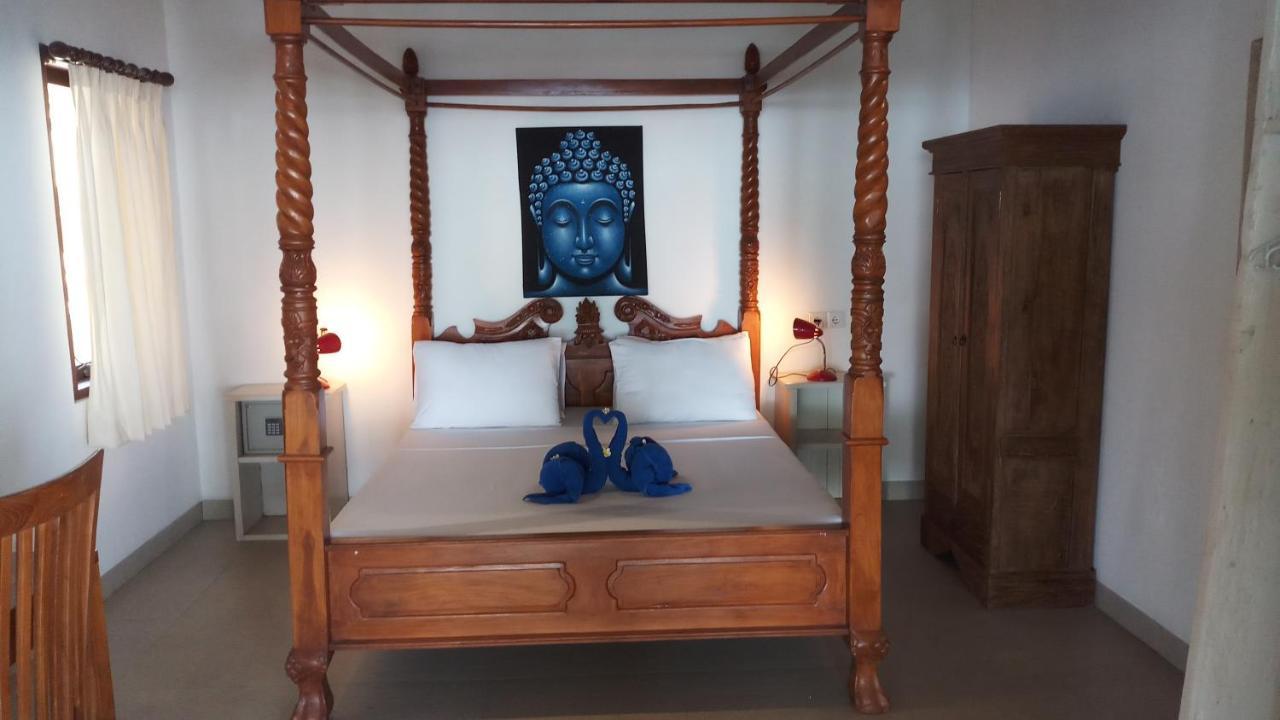Jemeluk Beach Bungalows Амед Экстерьер фото